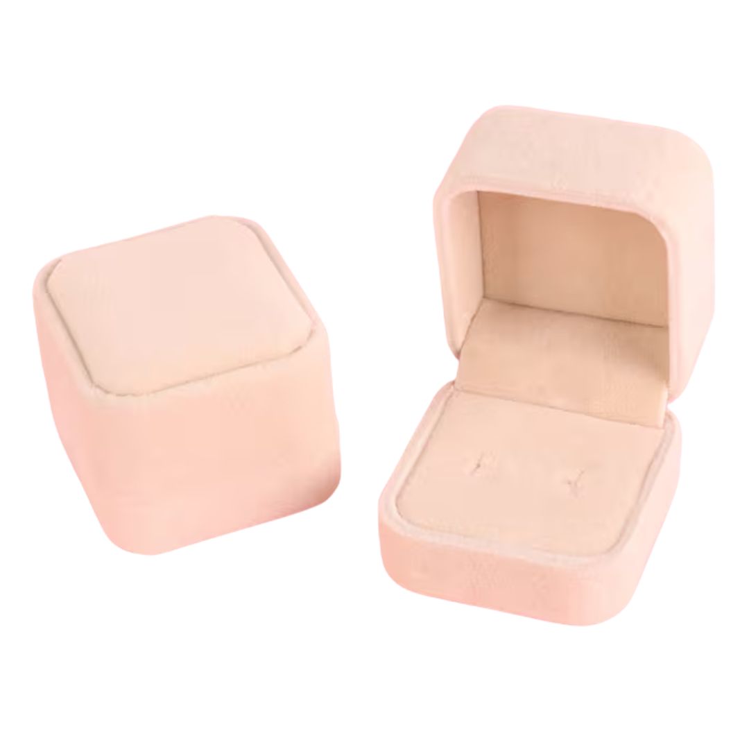 Caja de Lujo Terciopelo Crema Anillo